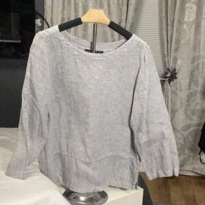 Sale!!! Tahari Linen Stripped Pattern Blouse - size L - 100% Linen